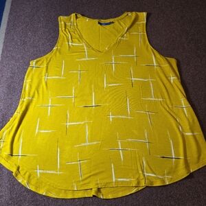 Apt 9 Yellow And Blue Tank Top Size XL Pilling In Armpit